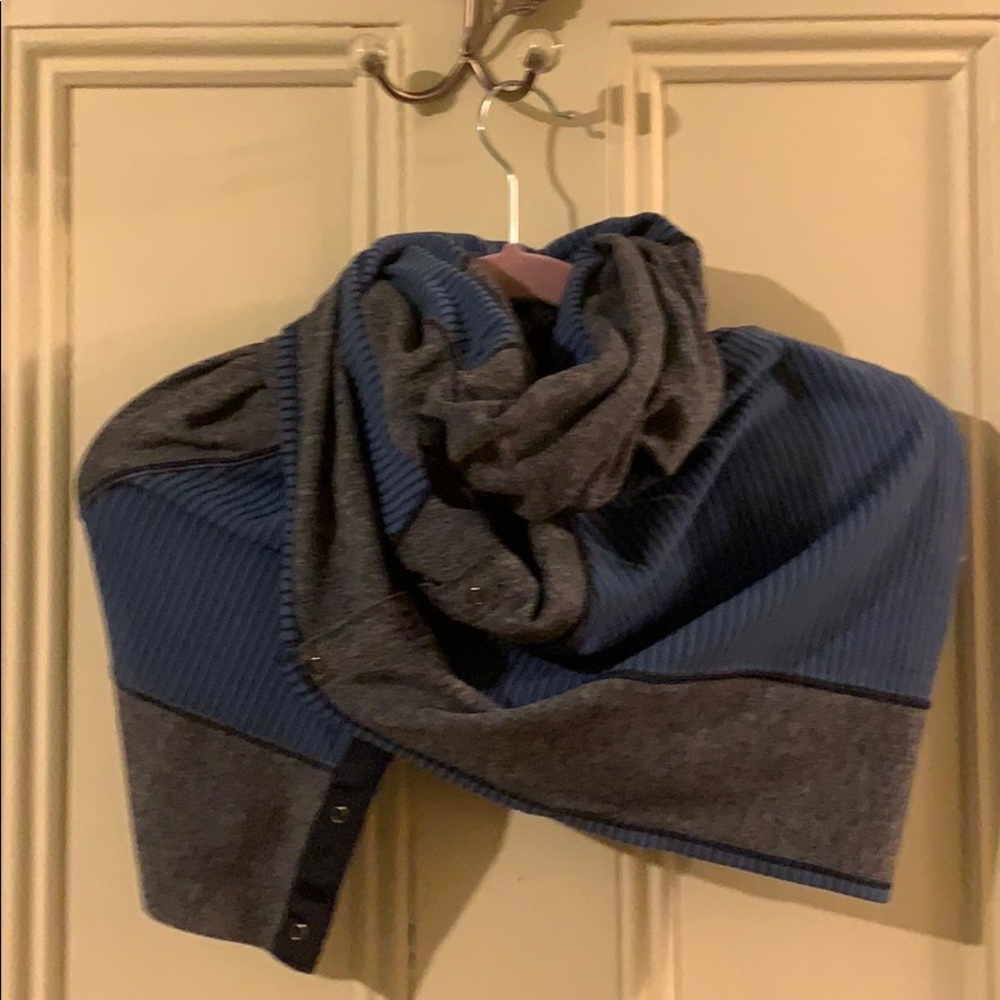 Lululemon Vinyasa Scarf